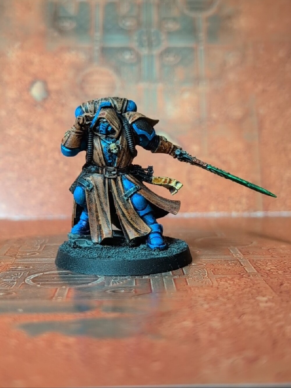 Primaris Space Marine Librarian In Phobos Armour
